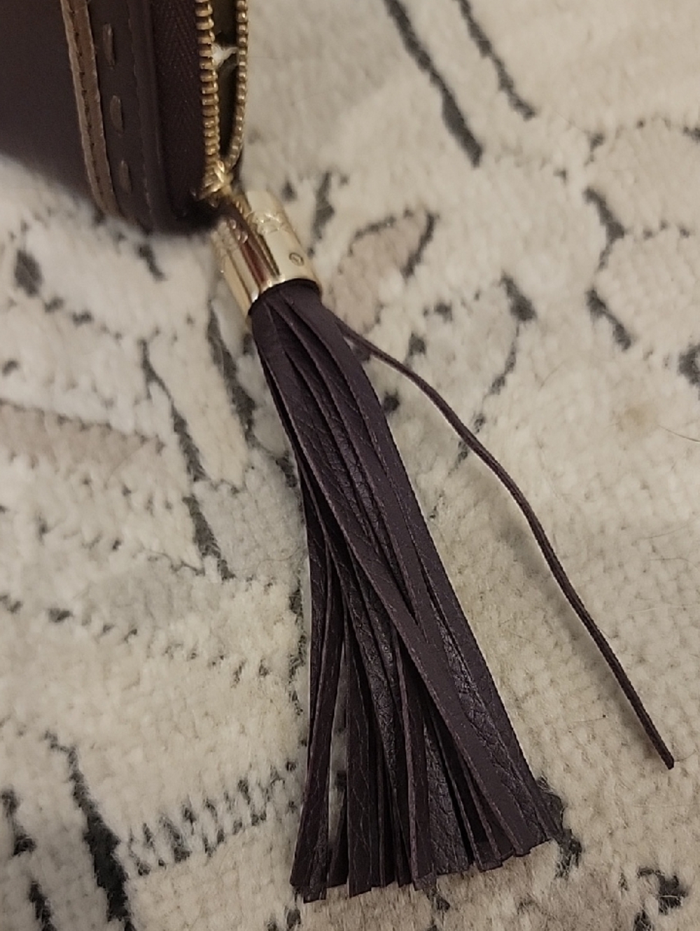 Lancel Paris Leather Wallet In The Color Raisin - Picture 5 of 16